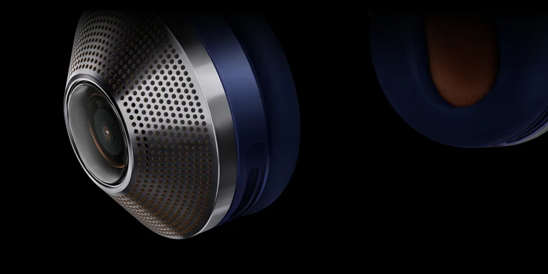 Dyson Zone™ noise-cancelling headphones in Prussian blue