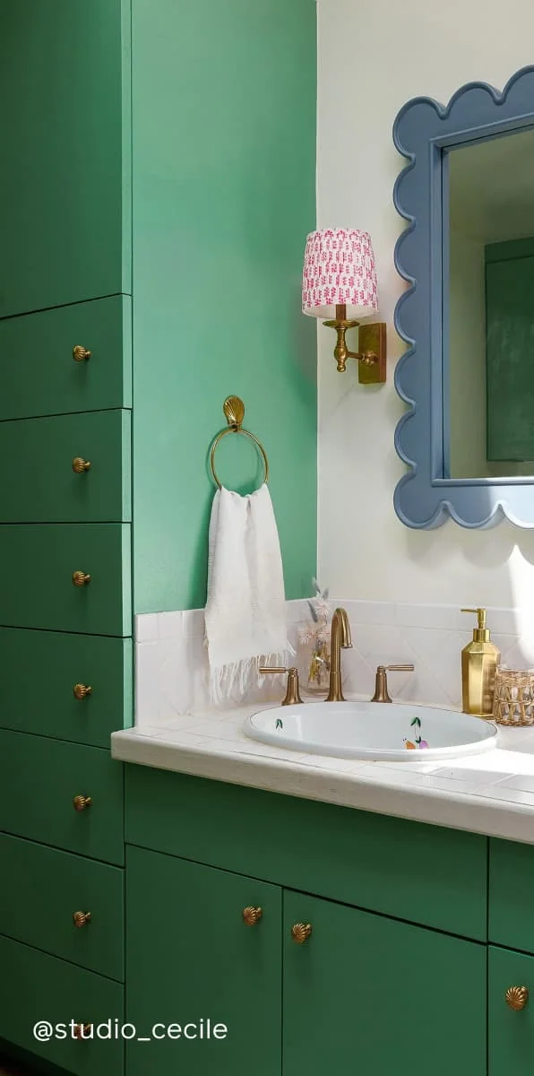 Bathroom featuring OMGreen