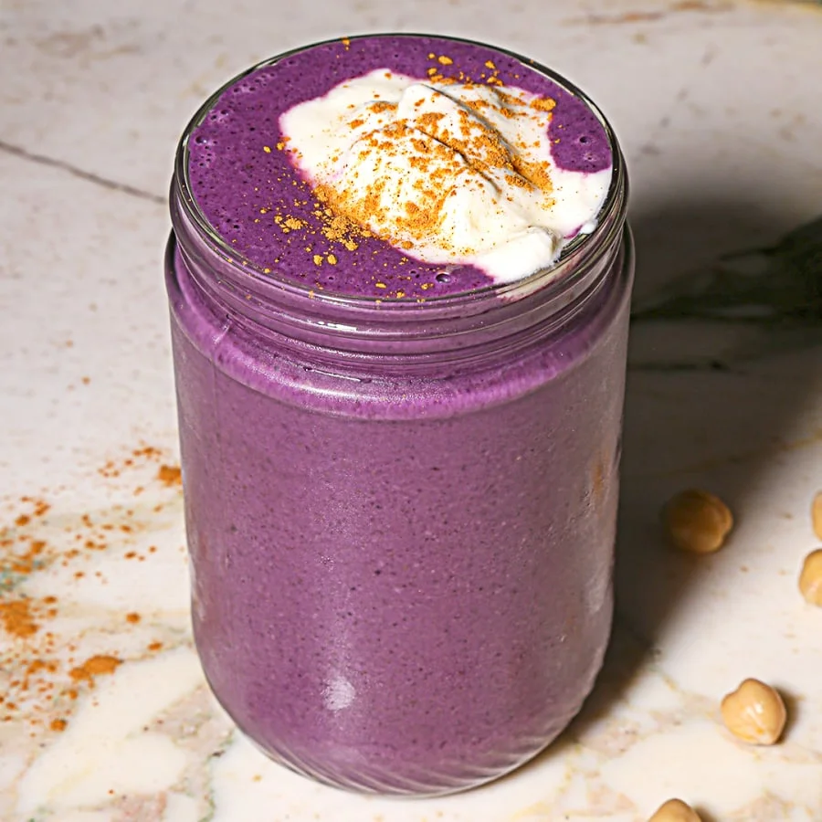 Chickpea-Berry Smoothie