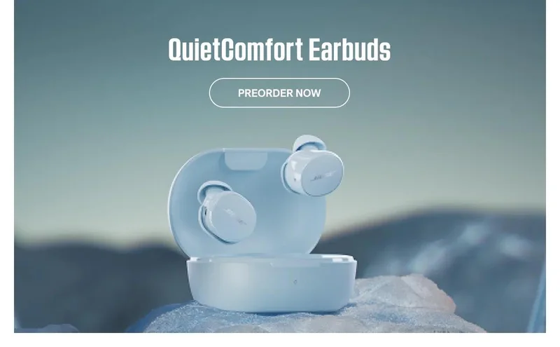 QuietComfort Earbuds in Ice Blue
