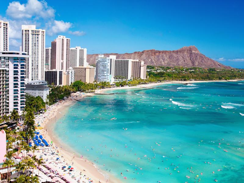 hotels and resorts around beach in Honolulu