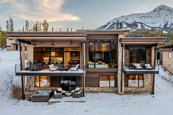 Embrace ski-in, ski-out convenience while staying in a majestic private home in the mountains.