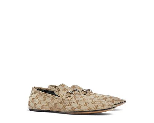 Shoe(s) Discover more on the Gucci website