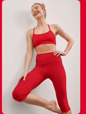 Spacedye Pedal Pusher High Waisted Legging in Candy Apple Red Heather