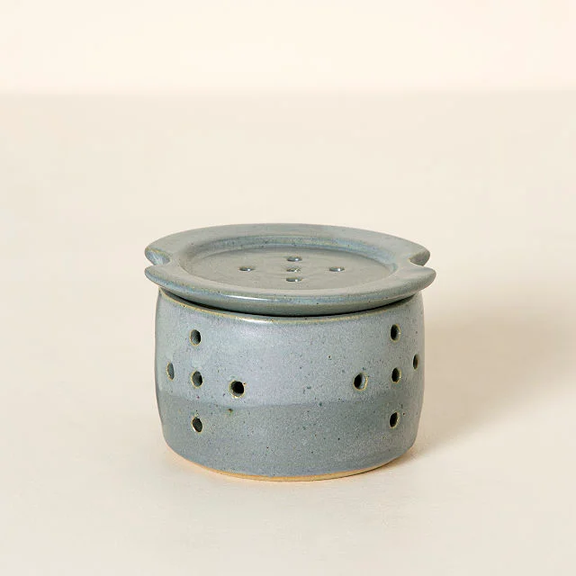 Ceramic Garlic Cellar