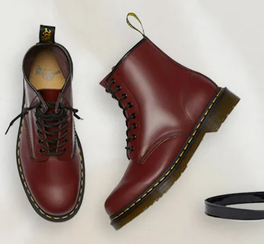 1460 Smooth Leather Lace Up Boots