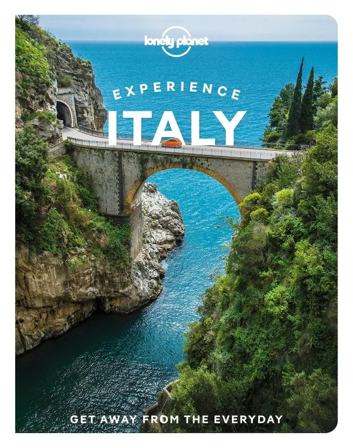 Experience Italy guidebook