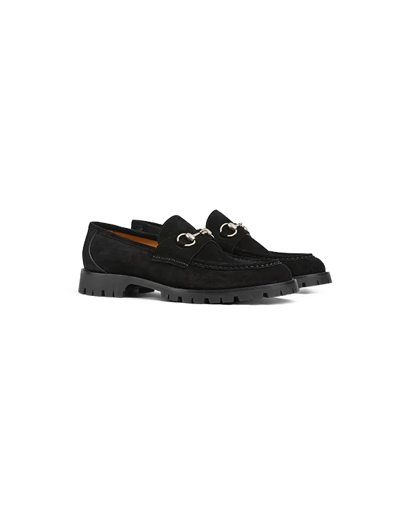 Shoe(s) Discover more on the Gucci website