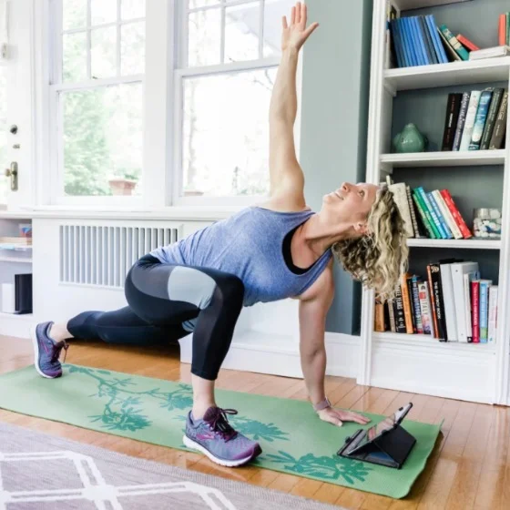 15 full body stretches to do everyday