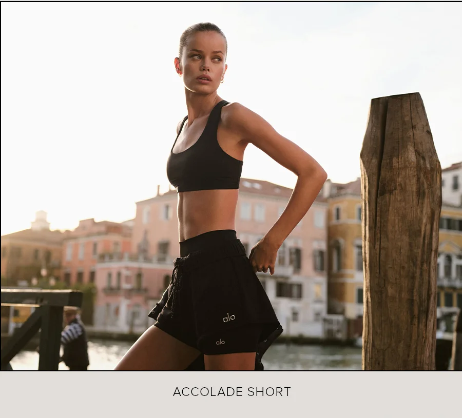 ACCOLADE SHORT