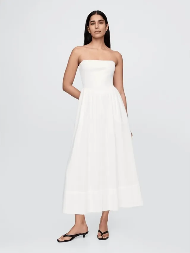 Display images to show real-time content