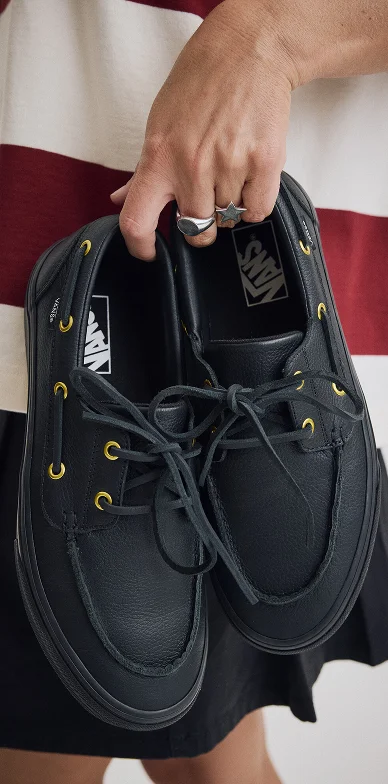 2-Eyelet Boat Shoe