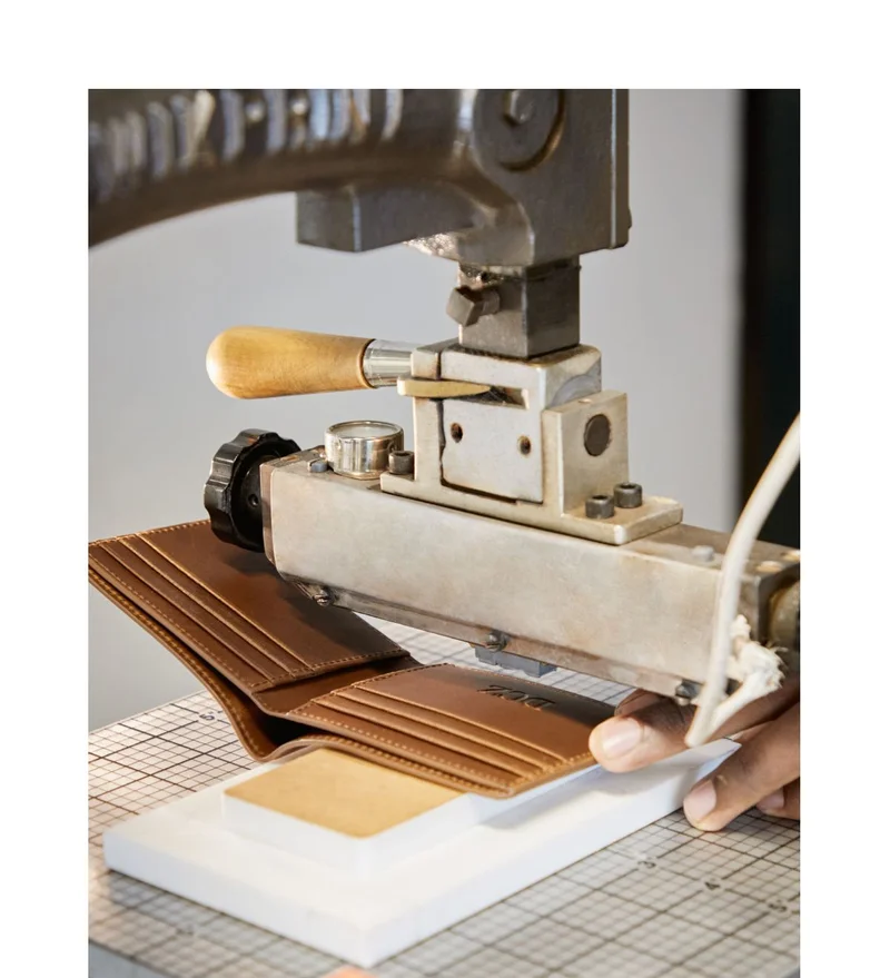 At Shinola, personalization is an extension of our hospitality and commitment to exceptional service. Dedicated artisans offer in-house monogramming, engraving, and battery replacements. | [FIND YOUR STORE]
