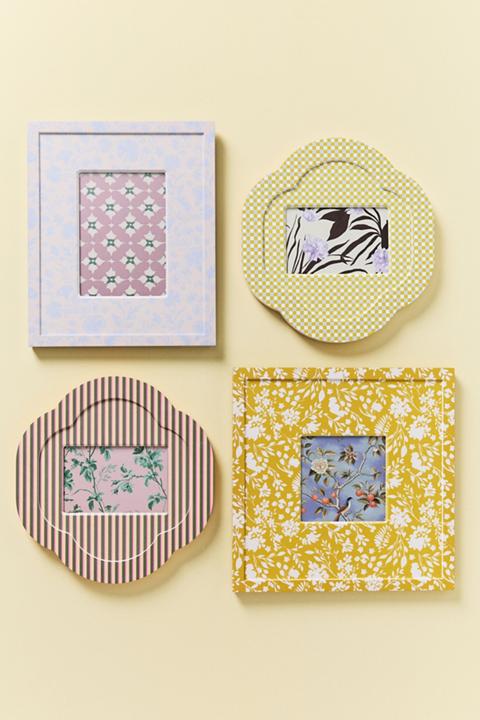 Pattern Drench Frame