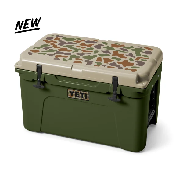 Shop Camo Tundra® 45 Hard Cooler