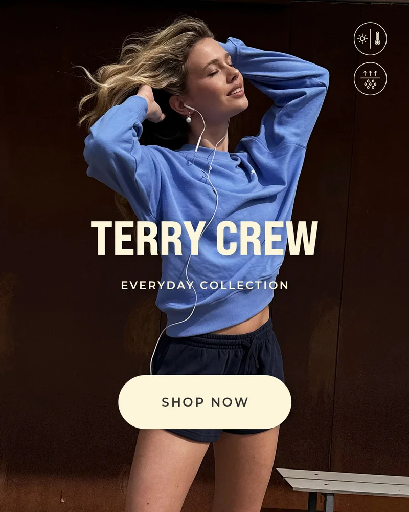 THE TERRY CREW FEATURES AN OVERSIZED FIT AND LIGHTWEIGHT, BREATHABLE FABRIC FOR COMFORT BEFORE, DURING, AND AFTER TRAINING