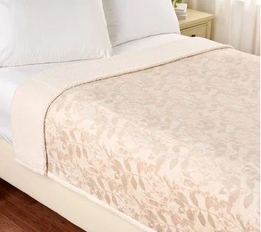 Berkshire Floral Vine Plush & Sherpa Blanket - Full