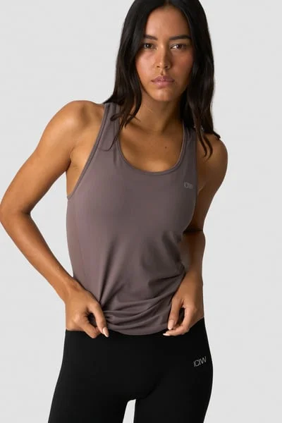Image of Define Seamless Tank Top Dusty Brown
