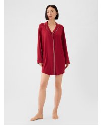 Display images to show real-time content