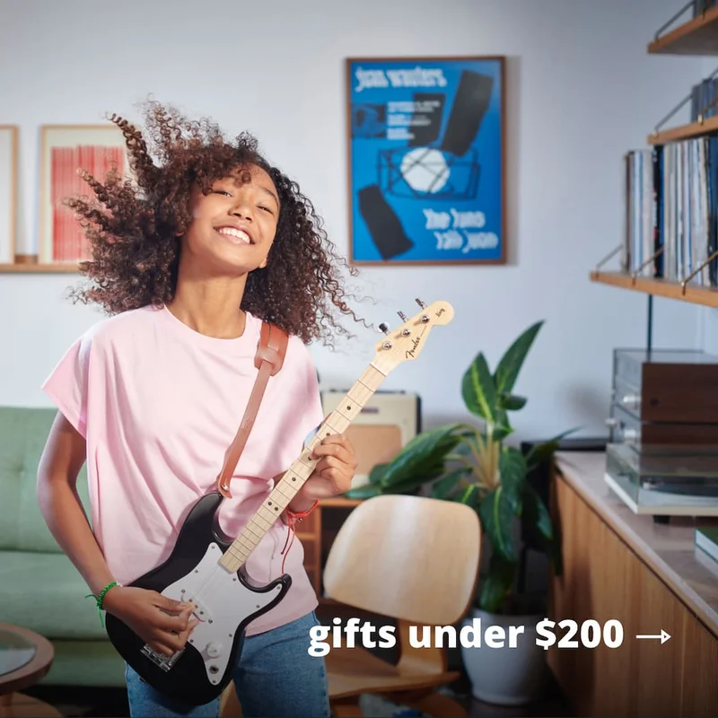 gifts under $200 ⇾