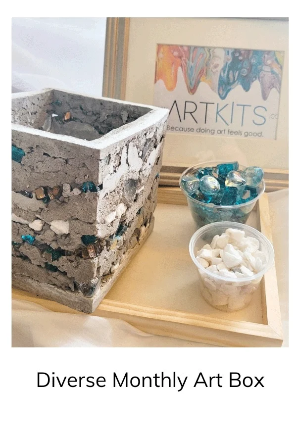 Diverse Monthly Art Box - DIY Art Kits