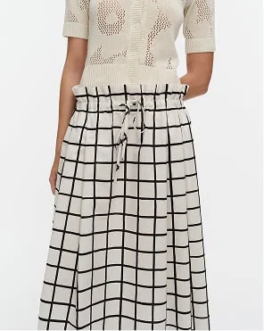 Kirjoitus Iso Ruutu Skirt