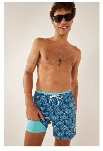 Lined Classic Swim Trunks: The Fan Outs 5.5"