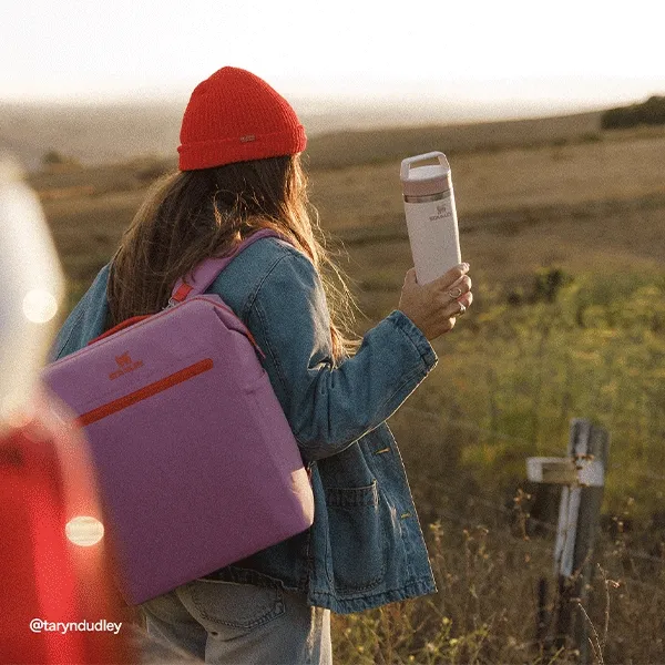 Shop Cafe-To-Go Travel Mug