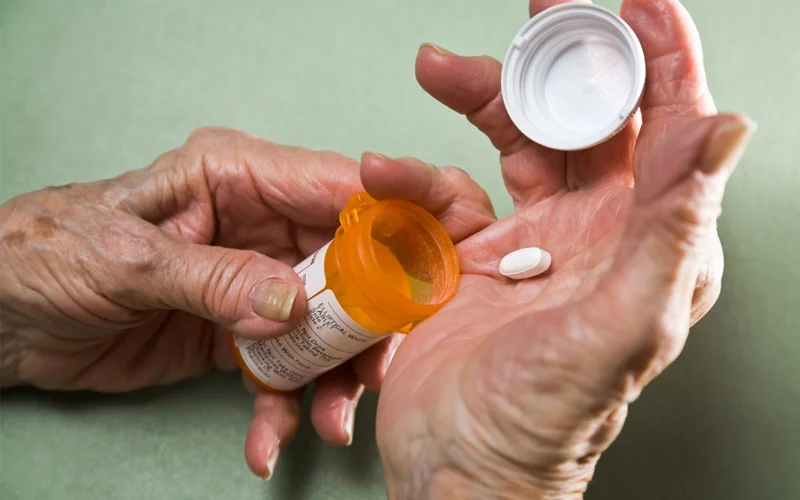 Daraxonrasib, an investigational oral “pan-RAS” inhibitor, has shown promising results in early trials for advanced cancers driven by KRAS mutations.