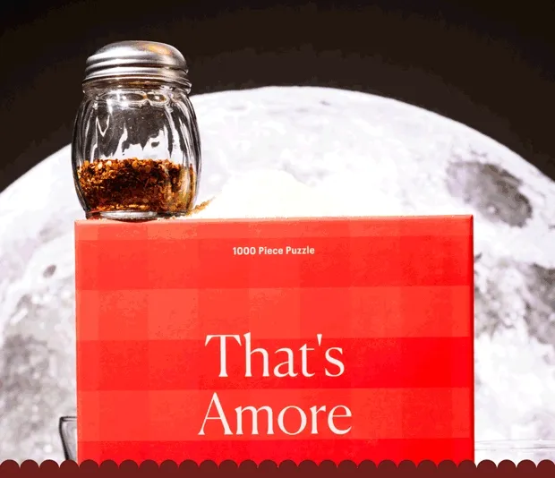 Spinning preview of That's Amore