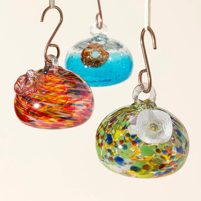 Birds of a Feather Hummingbird Feeder