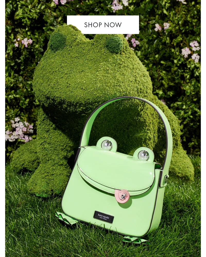 Bet you've never seen a bag quite like this. Add a little whimsy to your everyday with Lily the frog.