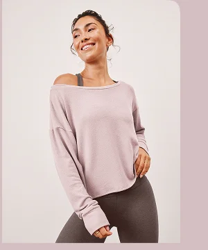 Let Loose Pullover in Pale Pink