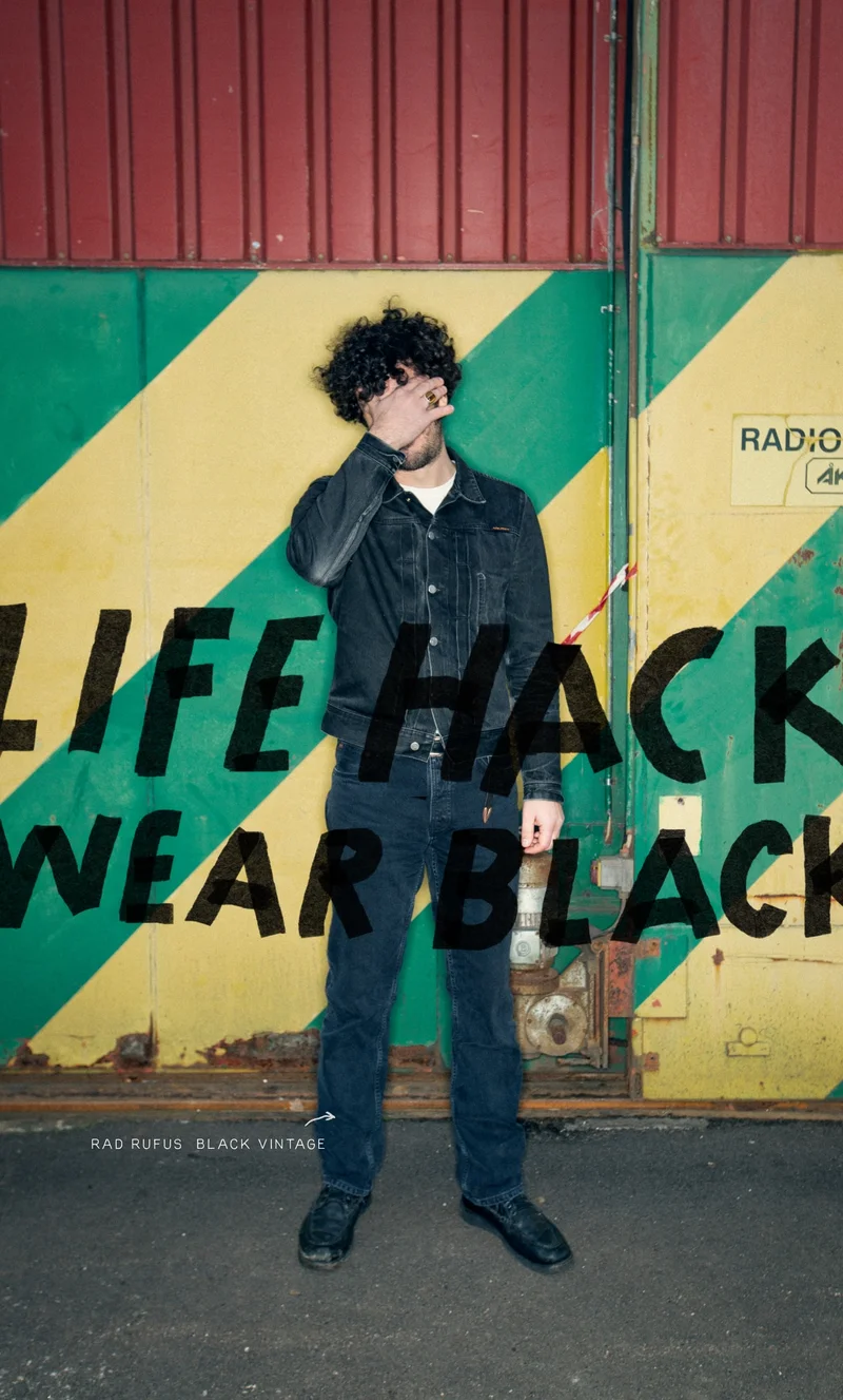 Life hack: Wear black!