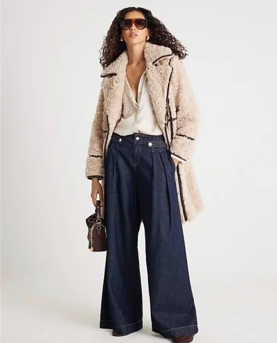 Coats & Jackets