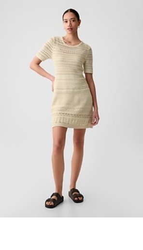 Display images to show real-time content