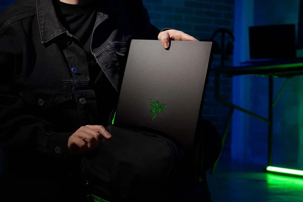 Razer Main KV