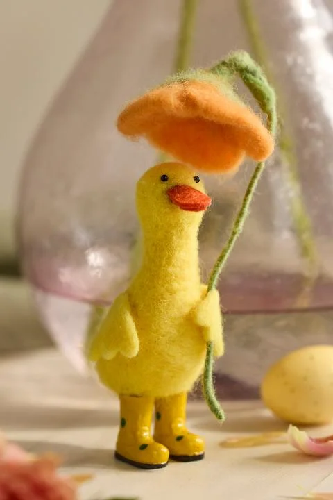 April Showers Duck Felt Critter