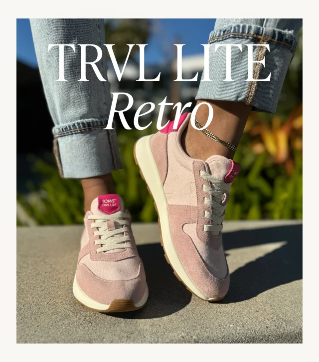 TRVL LITE Retro Runner Sneaker
