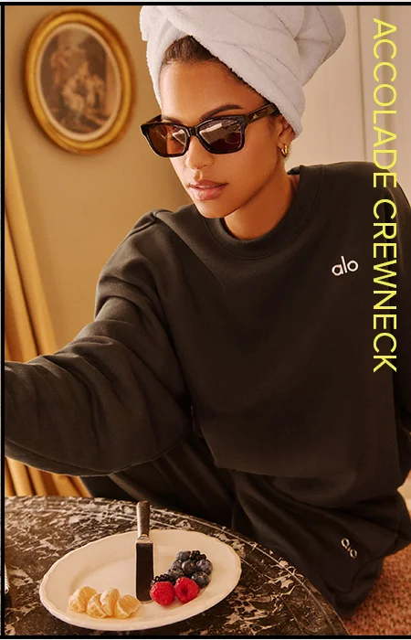 ACCOLADE CREWNECK