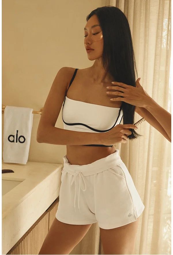 Low Key Sweat Short - Ivory - Ivory / XS