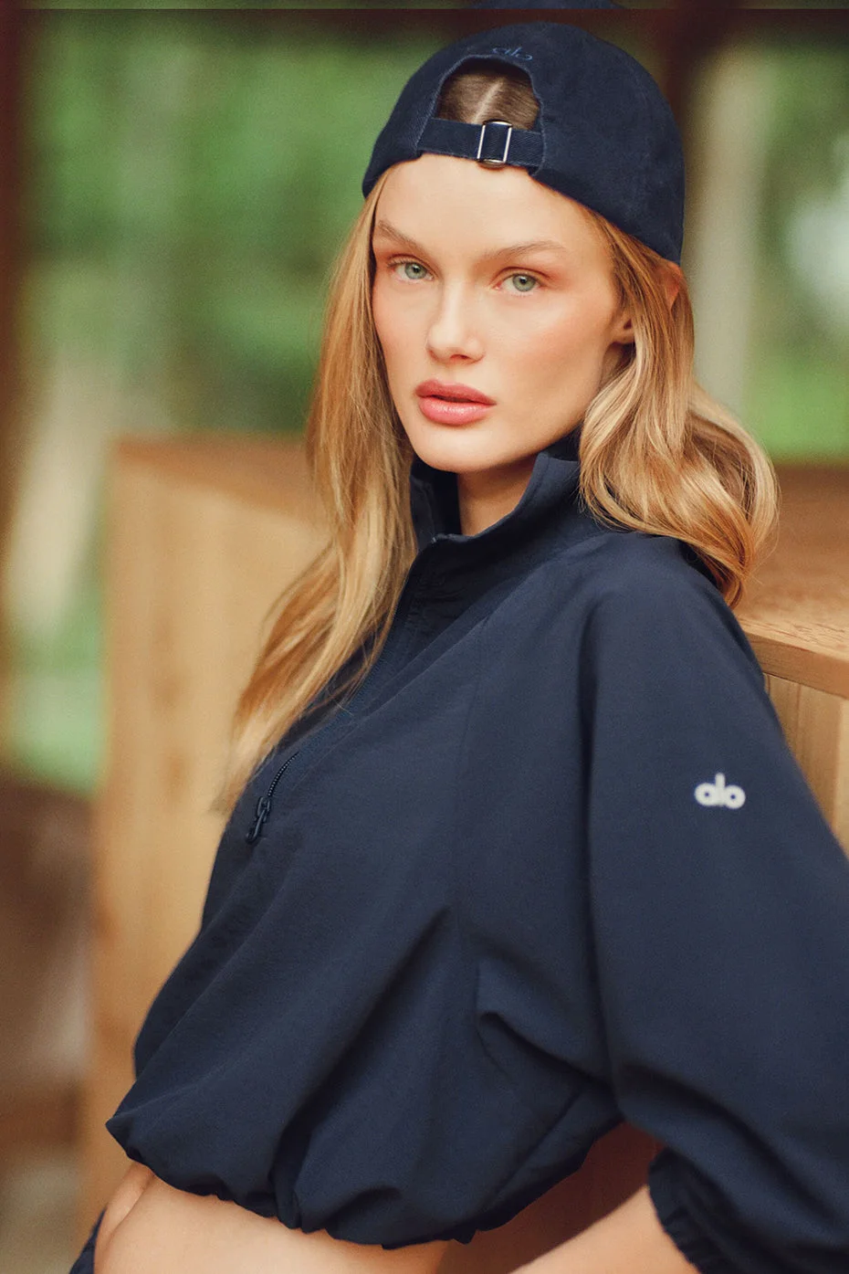 Cropped 1/4 Zip Alumni Pullover - Navy