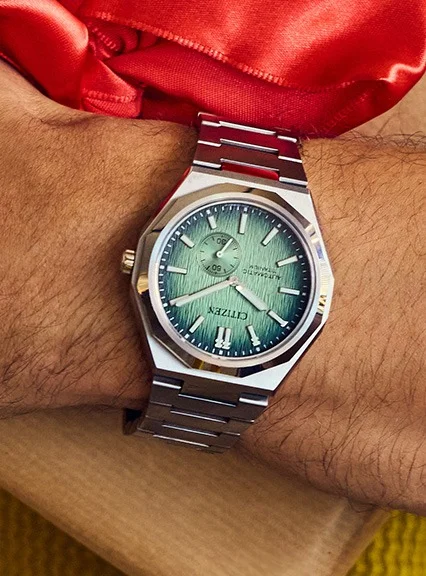 Zenshin 60 Mechanical Green Dial Super Titanium Bracelet