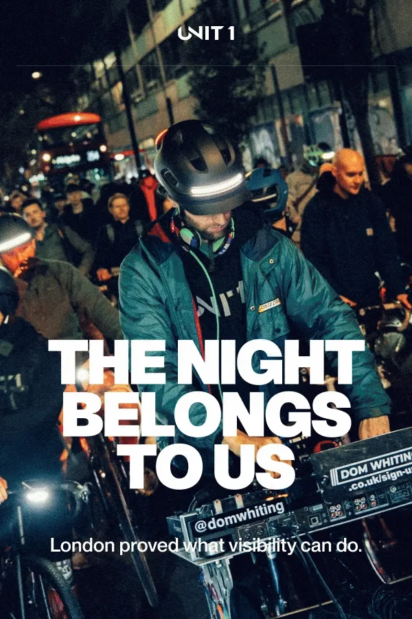 A UNIT 1 AURA smart helmet glowing at night, highlighting Christmas Deals for last minute gift shoppers.