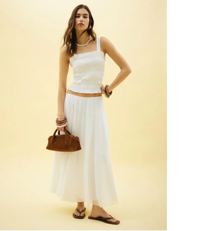 Cami & Sleeveless Tops