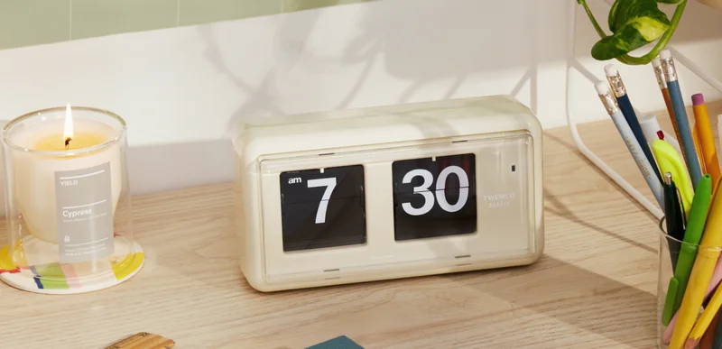 Mid-Century Flip Clock