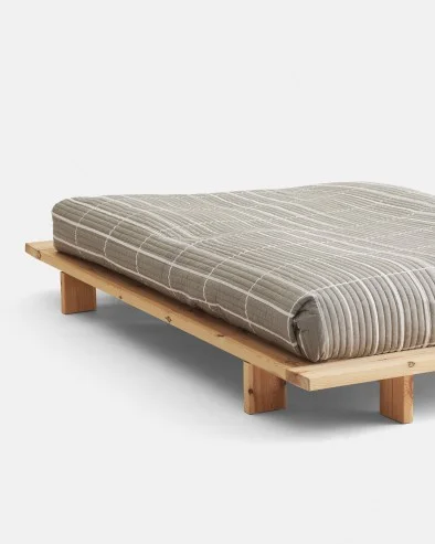 Tiiliskivi bedspread