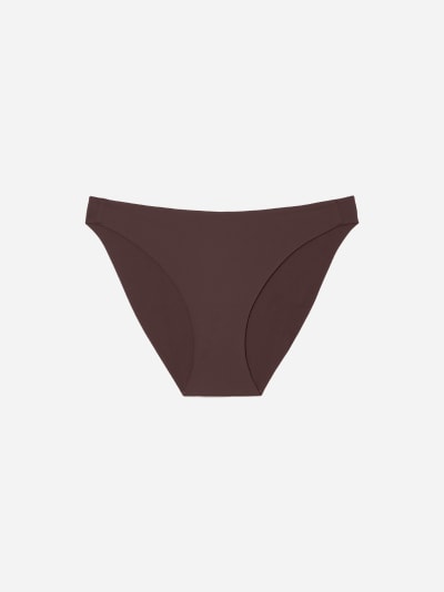 [IMAGE]The Invisible Bikini