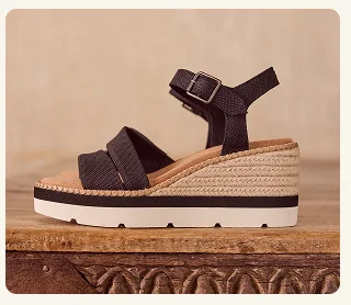 womens-darya-wedge-platform-sandal-black-heavy-canvas