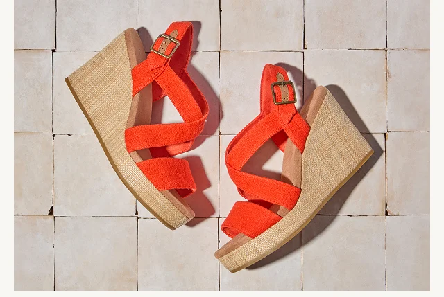 Alondra Wedge Sandal - Image